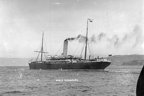tongariro2-bigBCC178D4-3B15-B5E7-9DAB-0C1262CBD30C.jpg