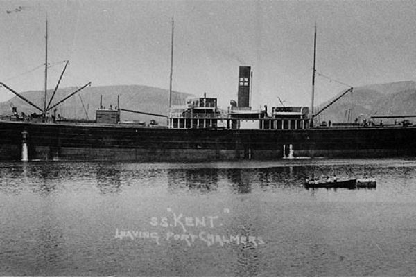 kent1-bigC79E646B-F8AB-1088-3FF4-F6FE64FEA4AF.jpg